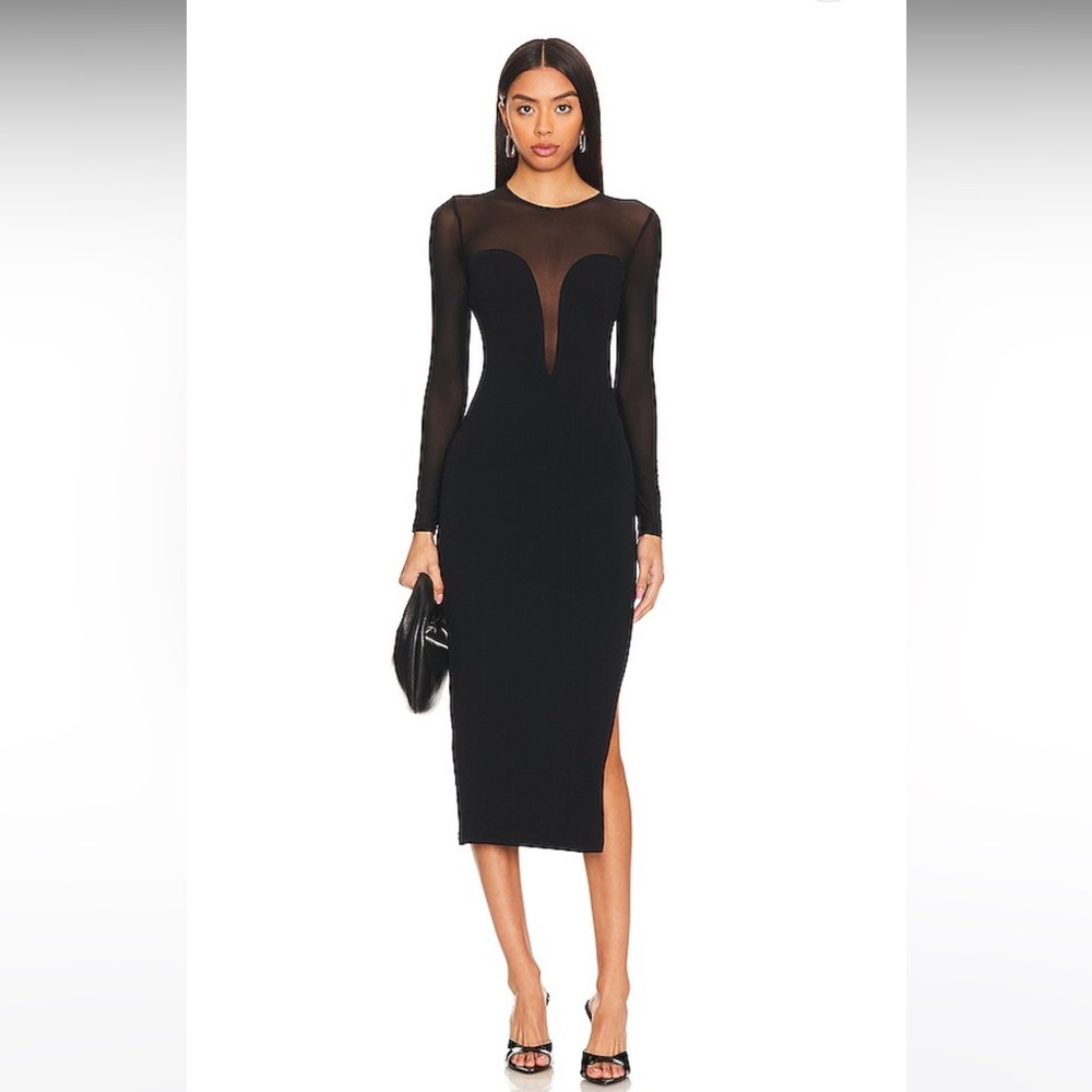 Leona Sweater Dress in Black ASTR the Label, Size M